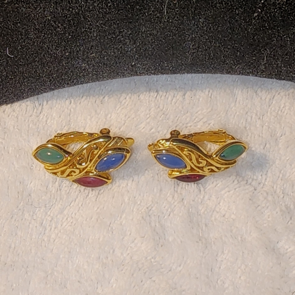 Elegant Gold Multicolor Earrings - Picture 2 of 3